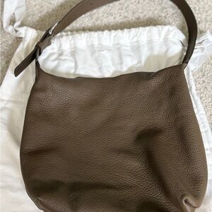 The row isa bag Elegant olive Leather Shoulder Bag